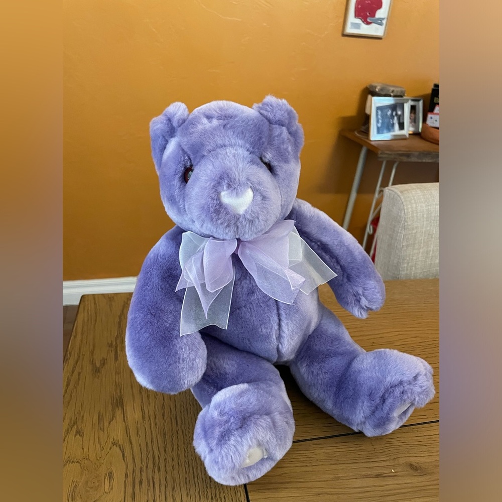 Vintage Commonwealth 2002 purple teddy bear 12 inches #113